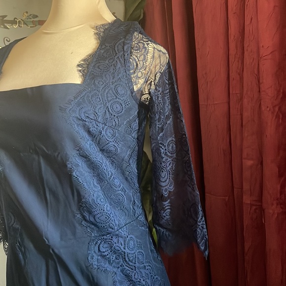 Missmay Retro Gorgeous City Stretchy Navy Blue Lace Bodycon Dress size medium* - Picture 12 of 15
